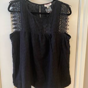 Andree black, sleeveless top